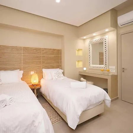 Willa Sleeps 4 With Pool Air Con And Wifi Mousata